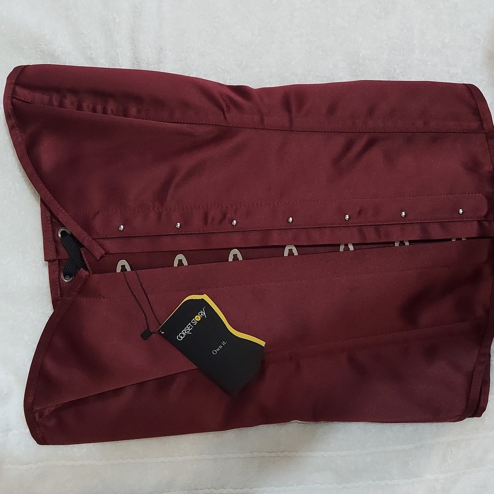 NWT NIP CORSET STORY Burgundy Corset Size W46 (for natural waist 49-50)